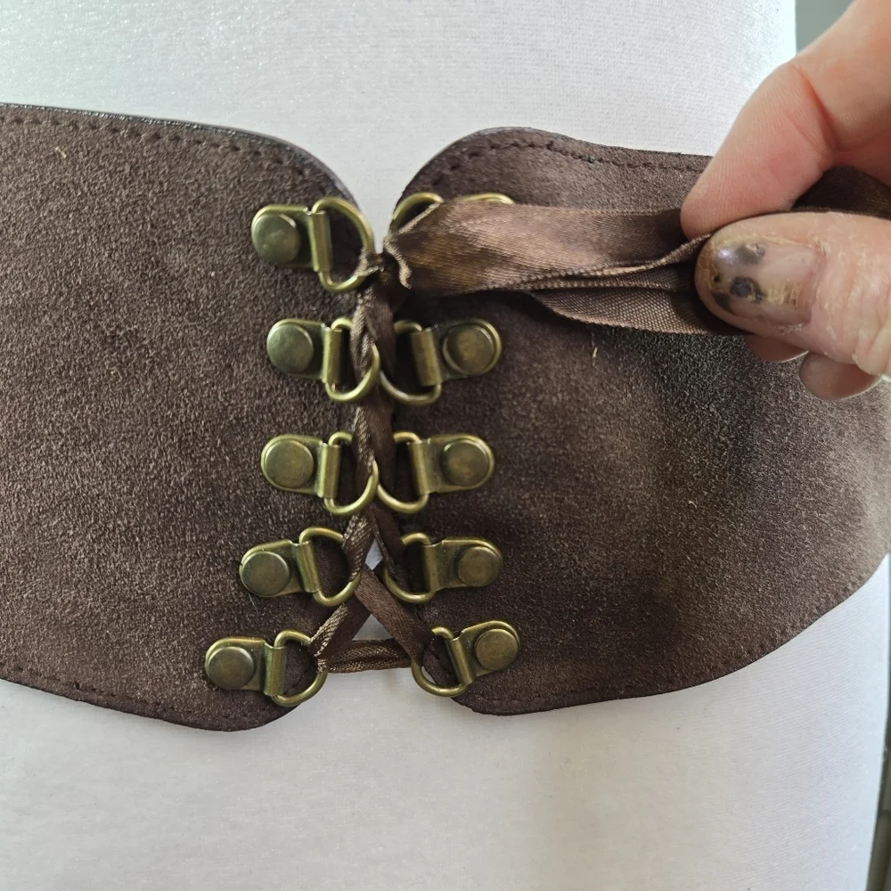 Vtg brown suede leather lace up corset Coquette womens belt